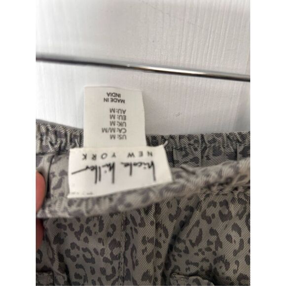 Nicole Miller leopard print joggers — size M cargo style pants - Picture 3 of 4